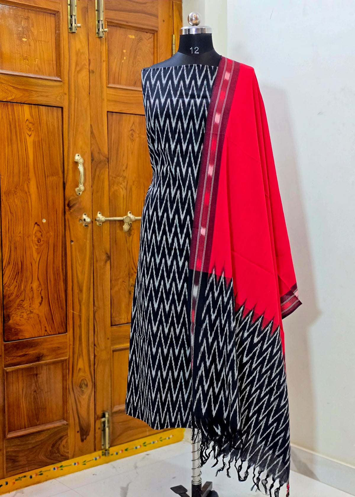 SINGLE IKAT COTTON SUITS