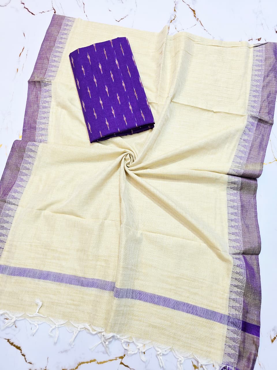 KHADI DUPPATA WITH IKAT