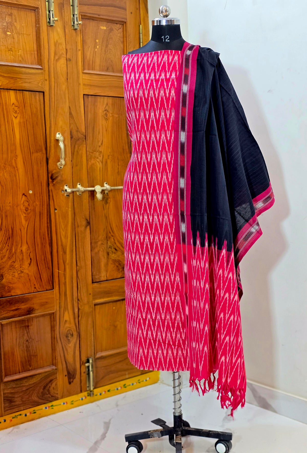 SINGLE IKAT COTTON SUITS
