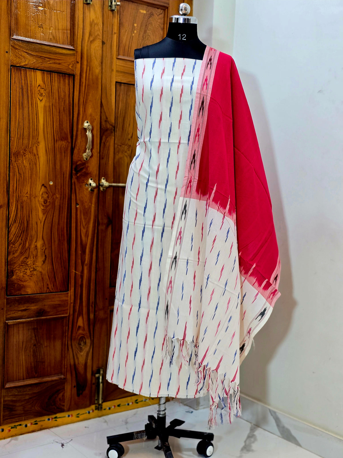 SINGLE IKAT COTTON SUITS