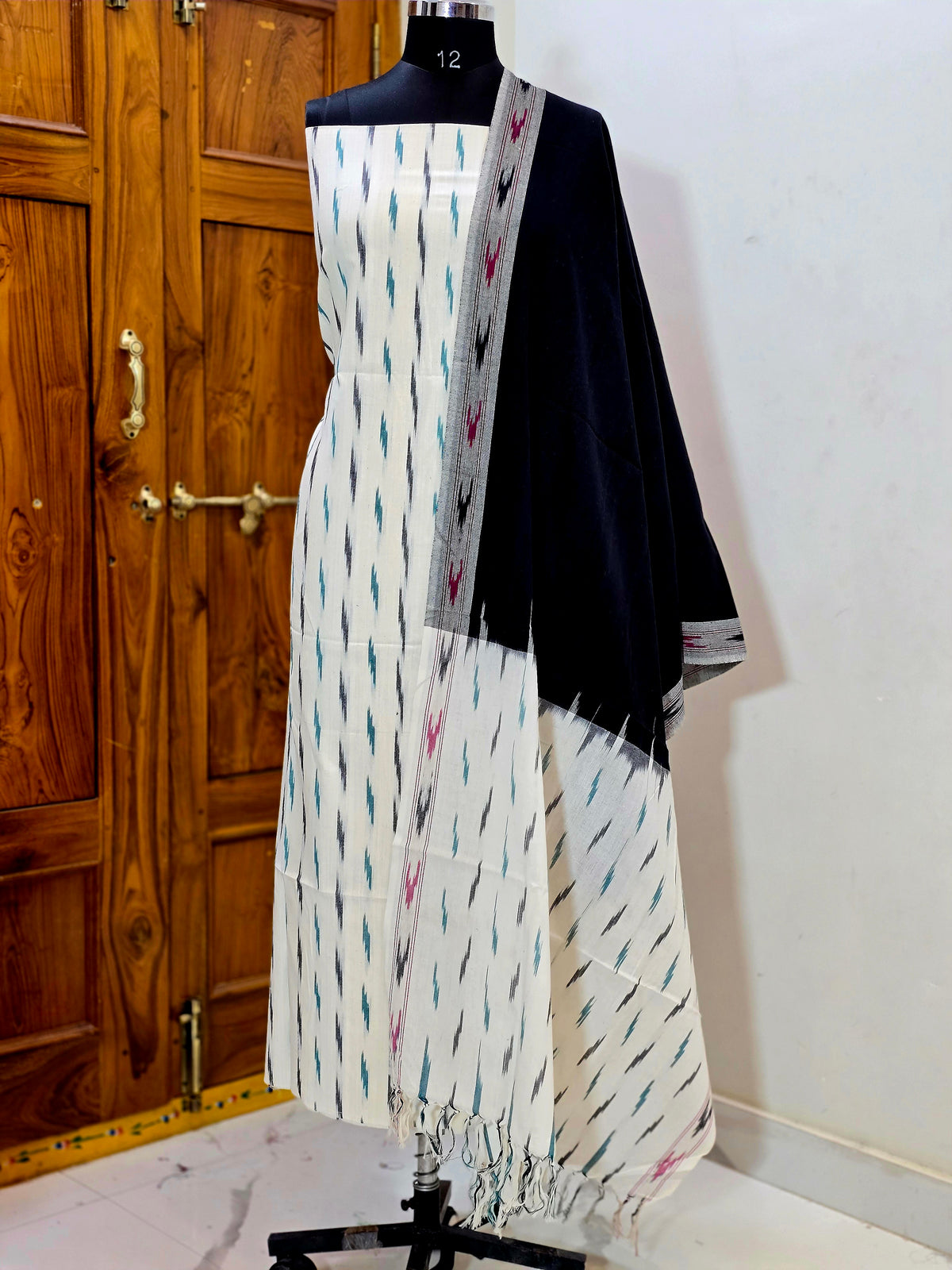 SINGLE IKAT COTTON SUITS