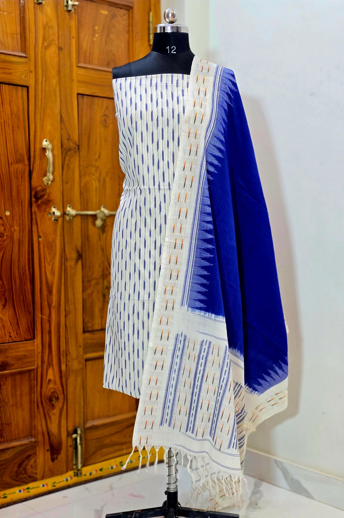DOUBLE IKAT SUITS