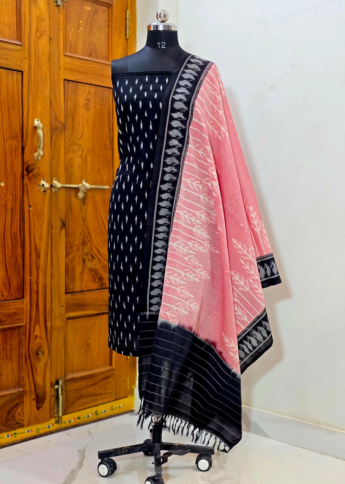 DOUBLE IKAT SUITS