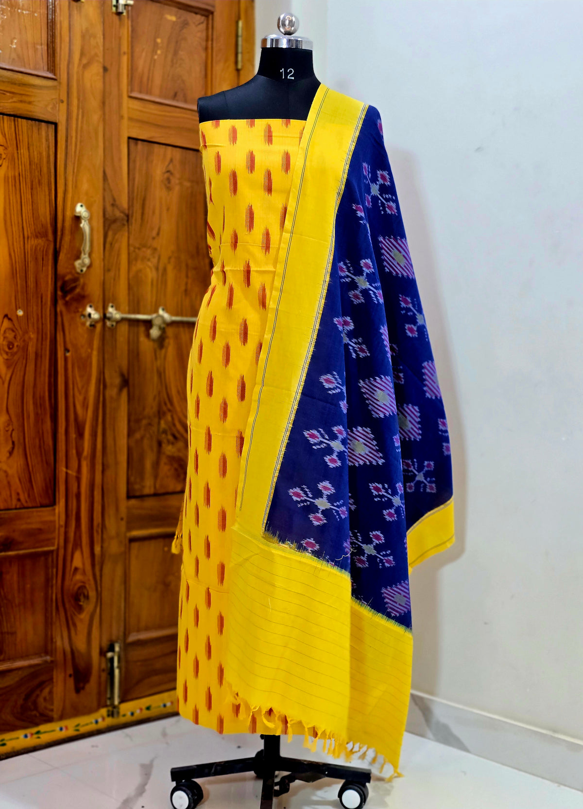 DOUBLE IKAT SUITS